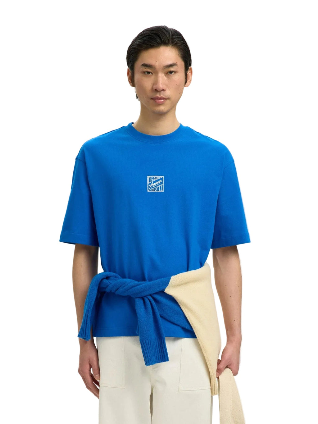Relax Brock SS Tee Hotel Amour