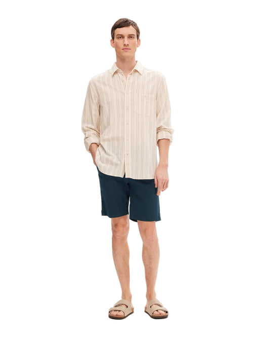 Slim Miles Flex Short